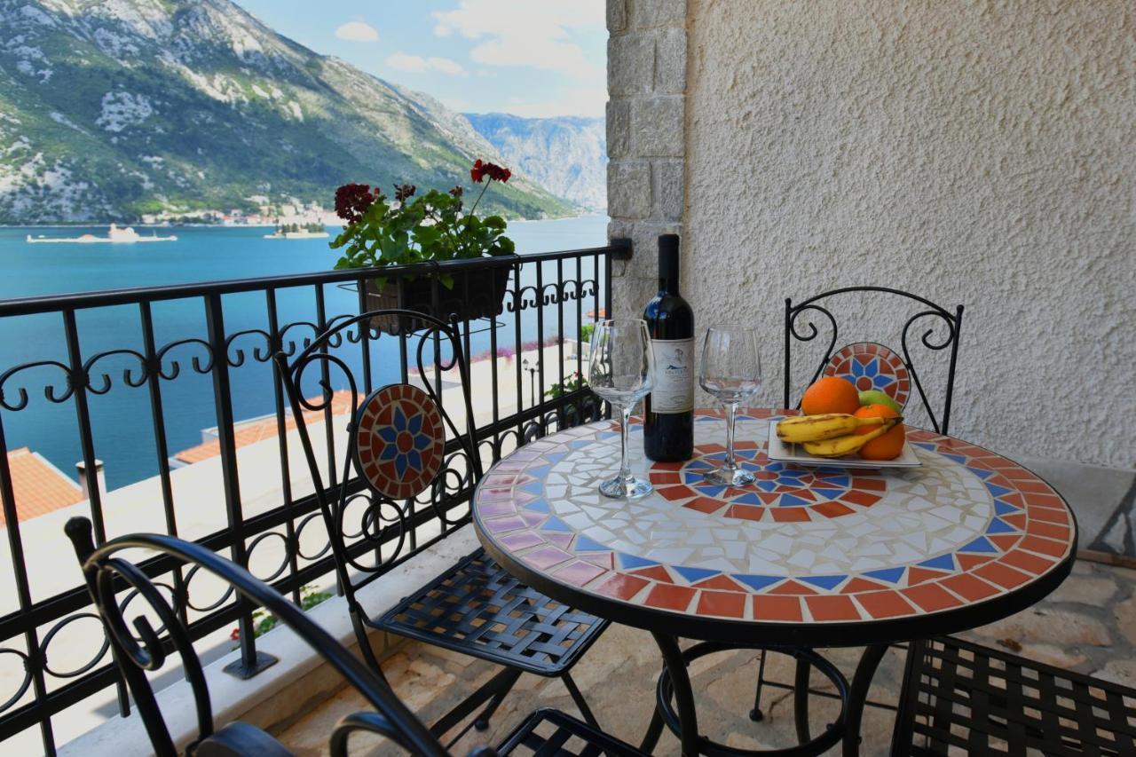 Boka Gardens Seaside Resort Kotor Extérieur photo