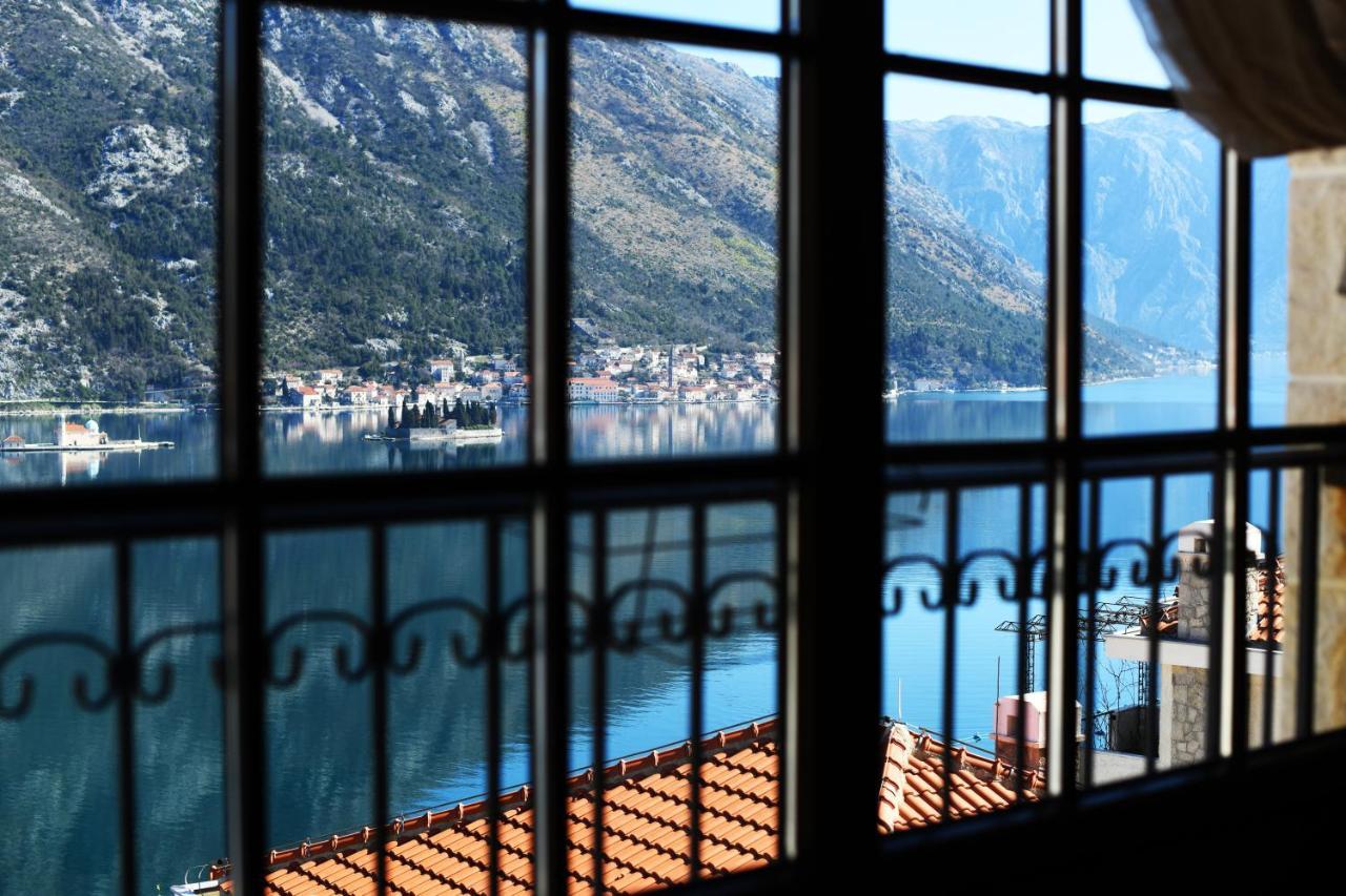 Boka Gardens Seaside Resort Kotor Extérieur photo