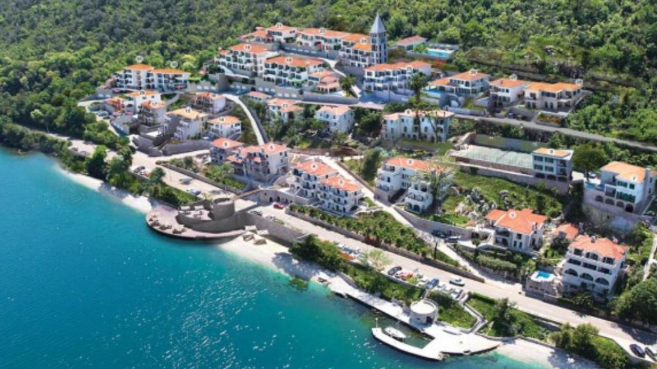 Boka Gardens Seaside Resort Kotor Extérieur photo